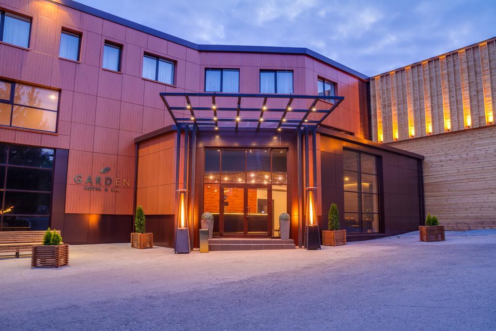 Garden Hotel And Spa Cheboksary Exterior foto